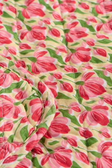 Edredon fleuri rose , beige, vert