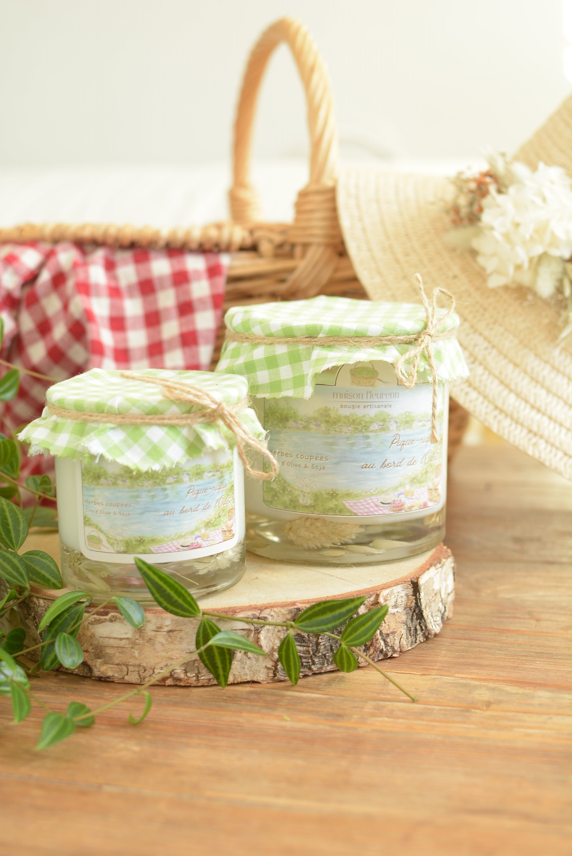 Bougie artisanale “Pique-nique au bord de l'Odet” – parfum Herbes coupées