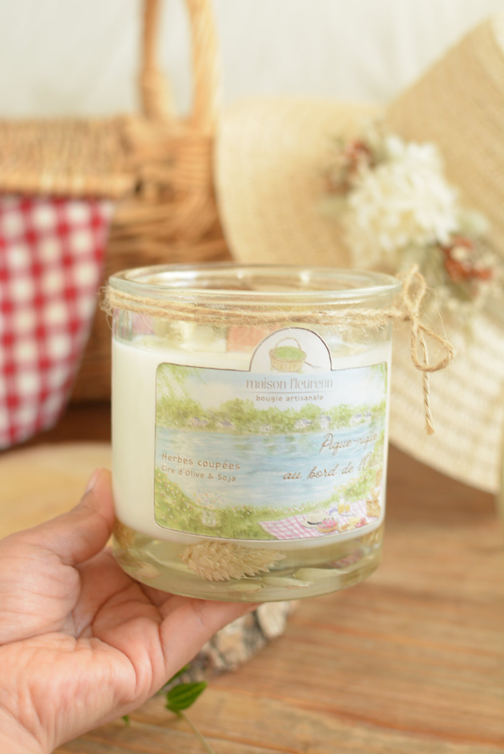 Bougie artisanale “Pique-nique au bord de l'Odet” – parfum Herbes coupées