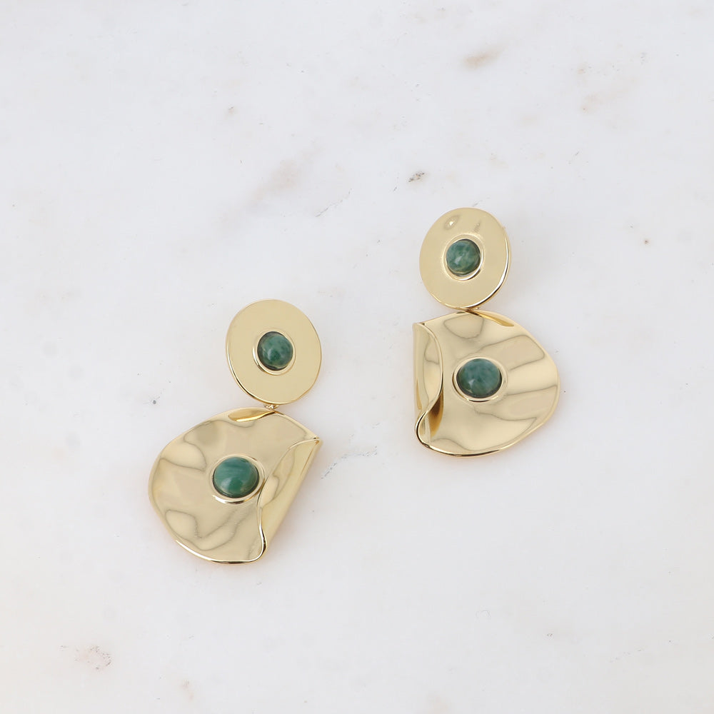 Boucles pendantes - double pièce ronde recourbée et martelée avec pierre naturelle