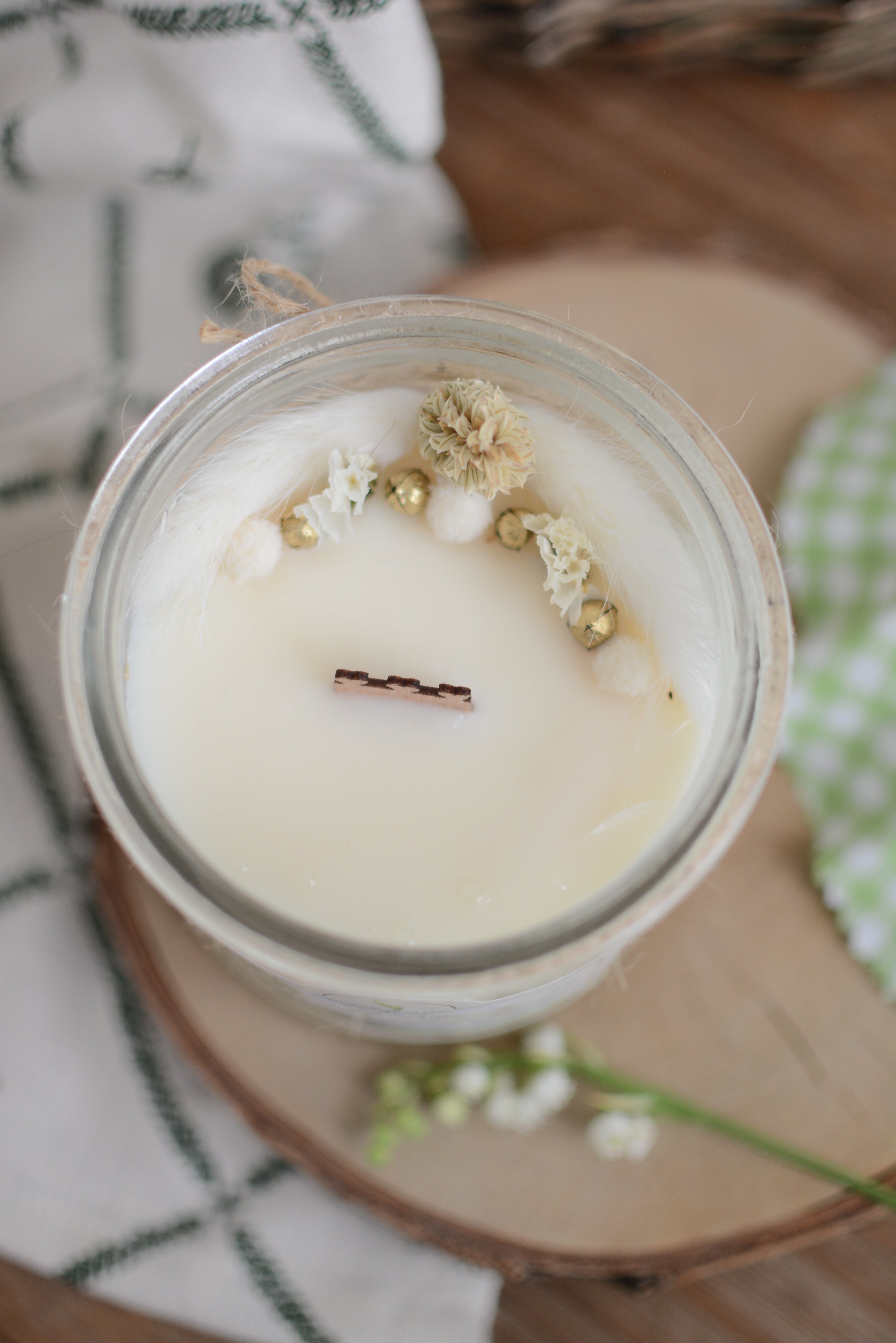 Bougie artisanale “Un matin de Mai en Bretagne” – parfum muguet